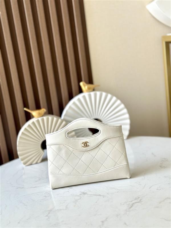 2026131221457794 570